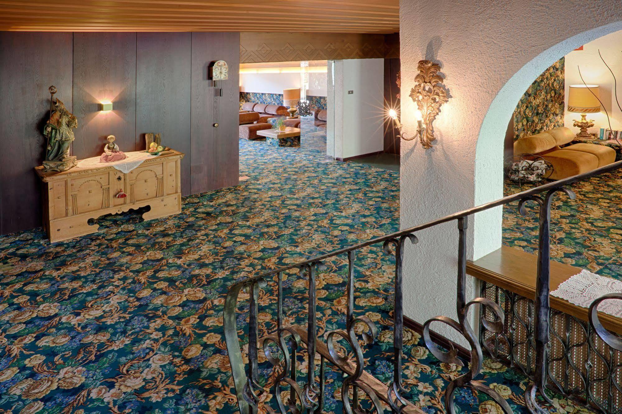 Hotel Weingarten Naturns Esterno foto